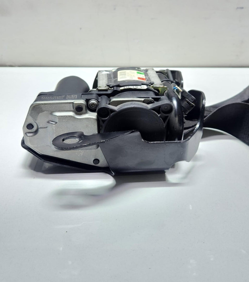 2014-2018 BMW 640i Front Passenger Seat Belt 6286355 F06 F12 F13 OEM