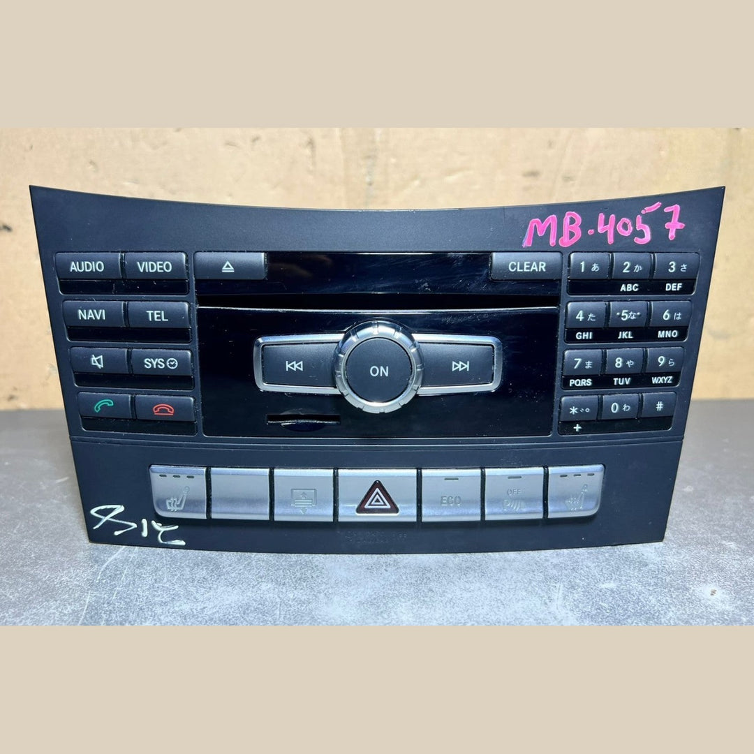 2012–2014 Mercedes-Benz W212 E-Class Head Unit CD Player A212 9007625 OEM