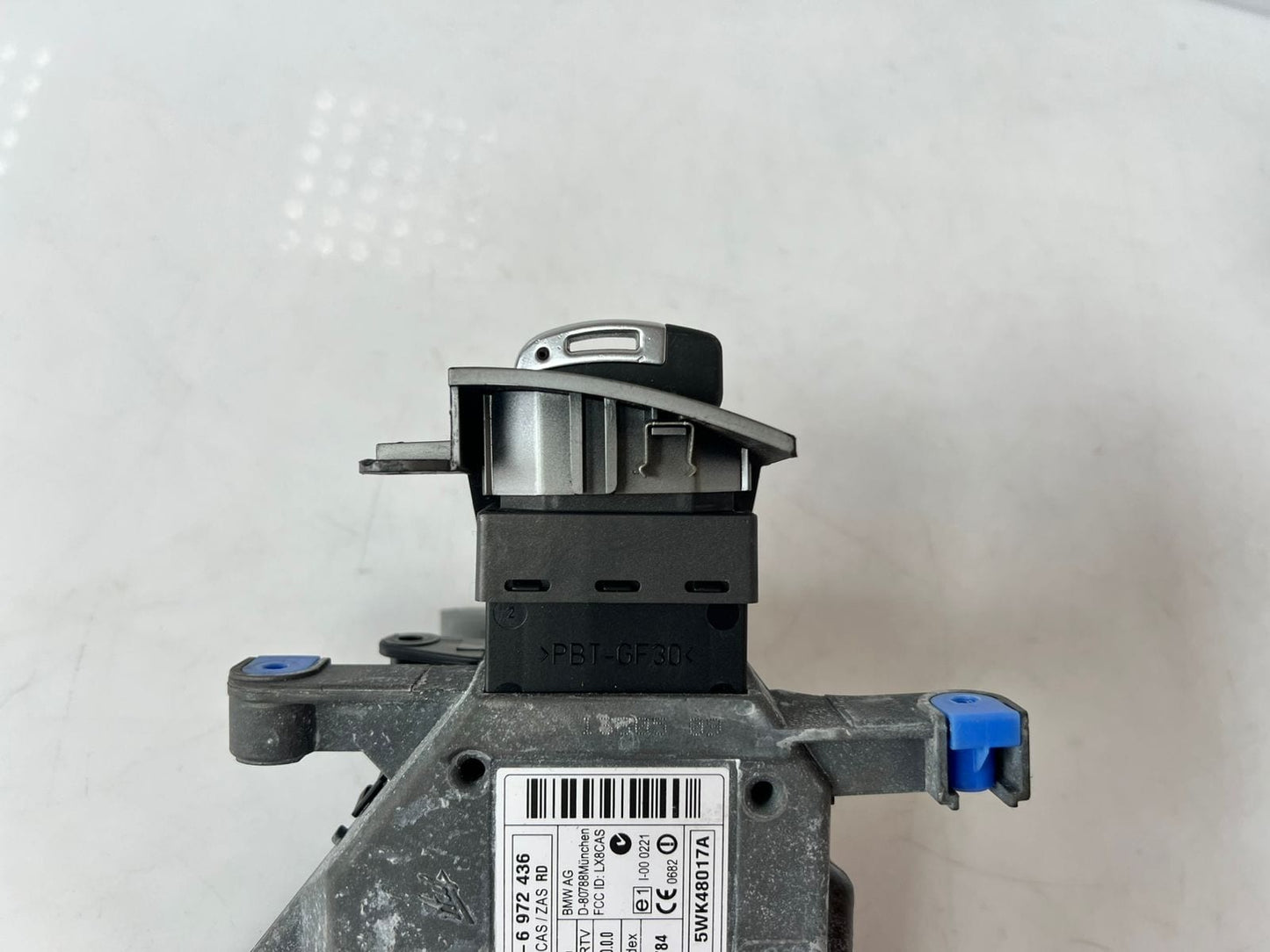 2006-2007 BMW 550i 650i 750i Engine Control Module ECU 7548600 OEM