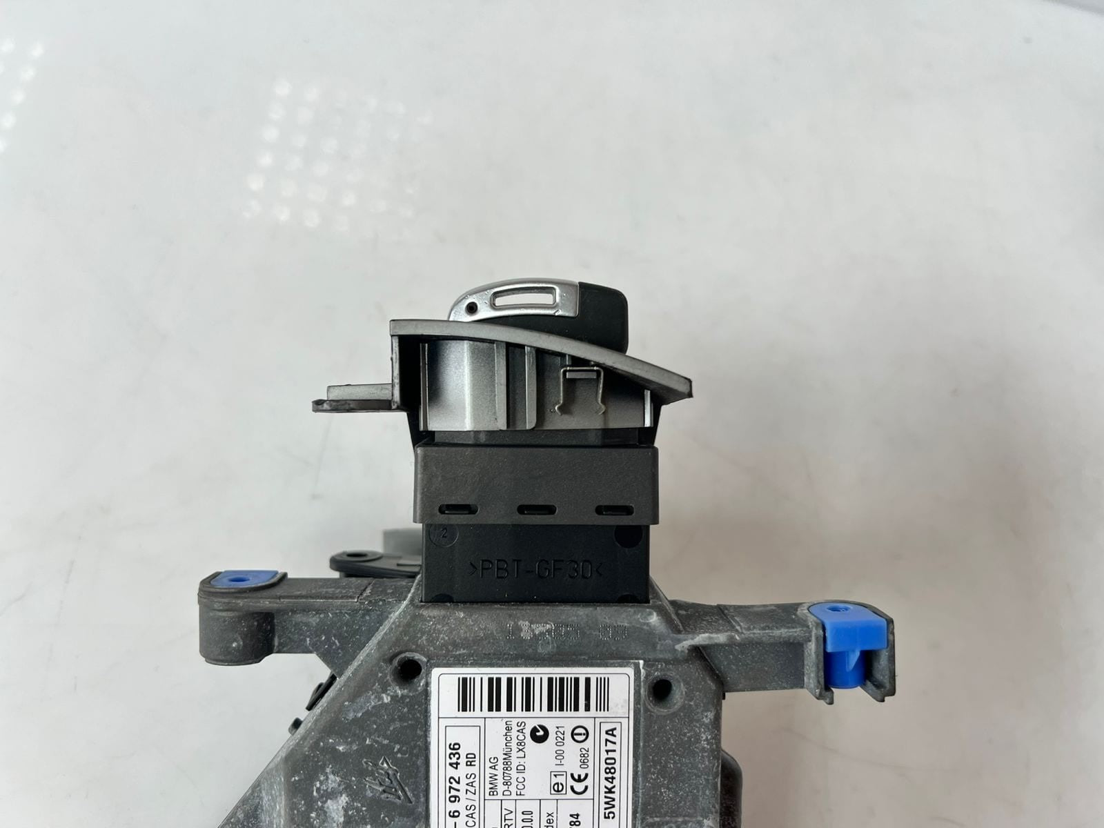2006-2007 BMW 550i 650i 750i Engine Control Module ECU 7548600 OEM