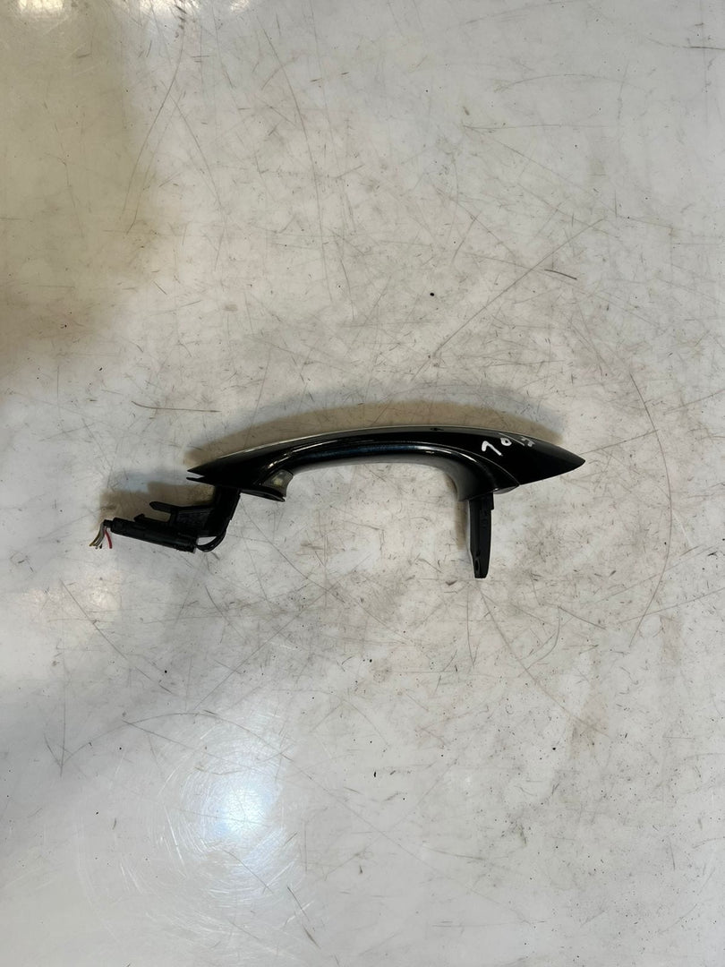 2013-2014 BMW 750i F01 F02 F03 F04 F10 Rear Left Exterior Door Handle 7305311