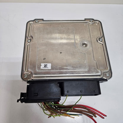 OEM BMW F10 520D Engine ECU DDE N47 BOSCH engine 8574092