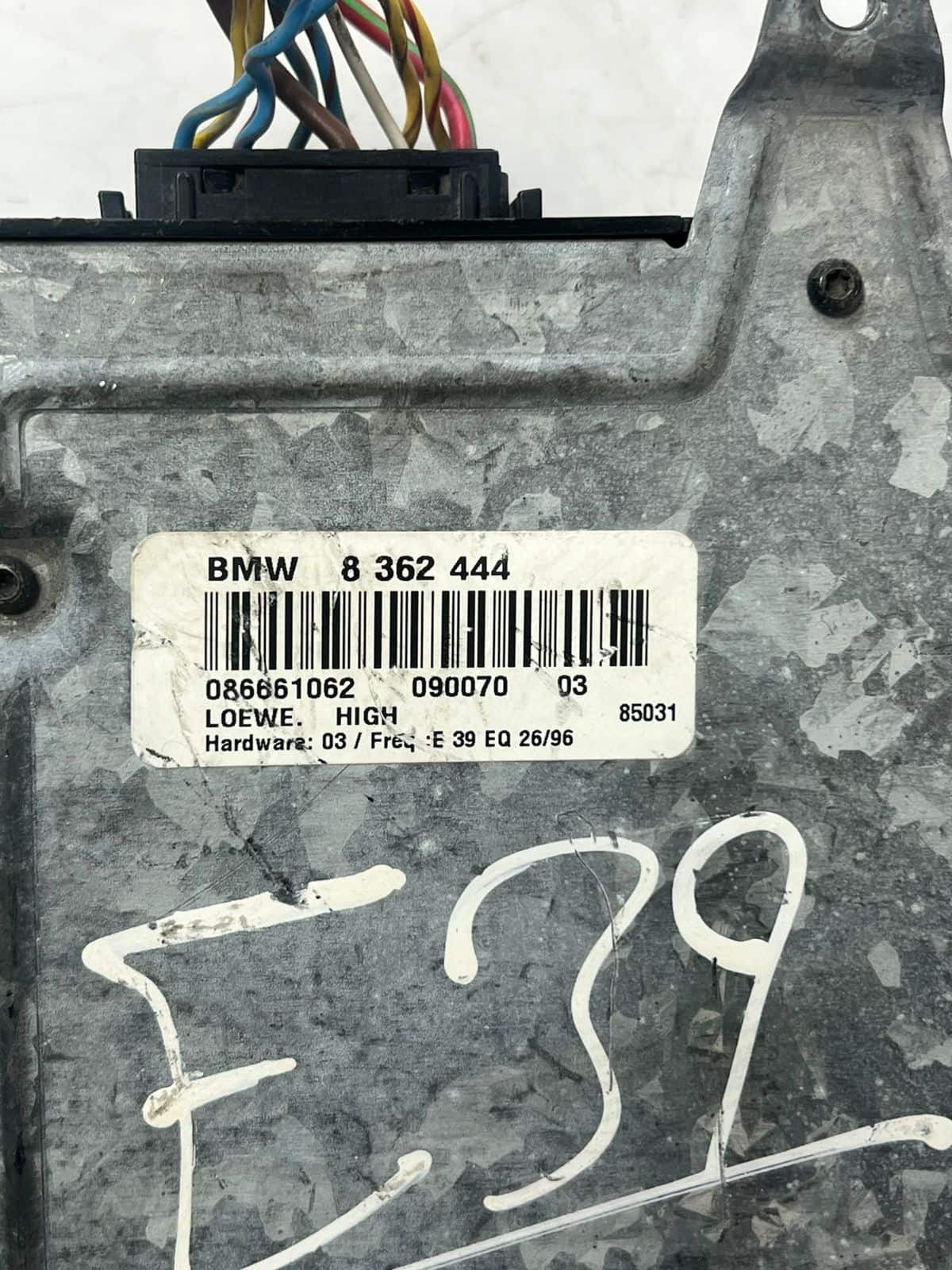 2001-2003 BMW 525i E39 5 528i 530I Series Audio Amplifier 8362444 OEM