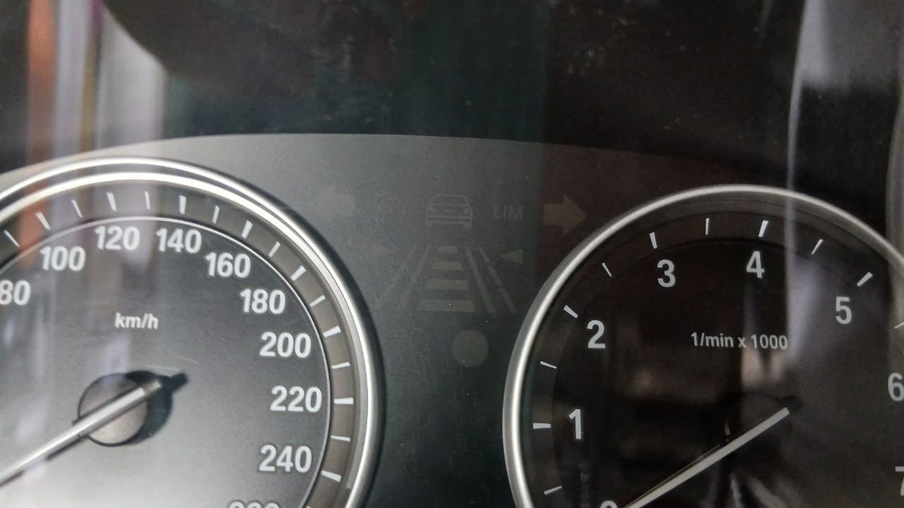 OEM BMWF10 F11 F18 F25 X3 MANUAL INSTRUMENT CLUSTER SPEEDOMETER 9249339