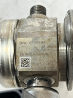 Load image into Gallery viewer, 2014-18 BMW X5 550i 650i 750i 750Li X6 4.4L High Pressure Fuel Pump 7595339 OEM