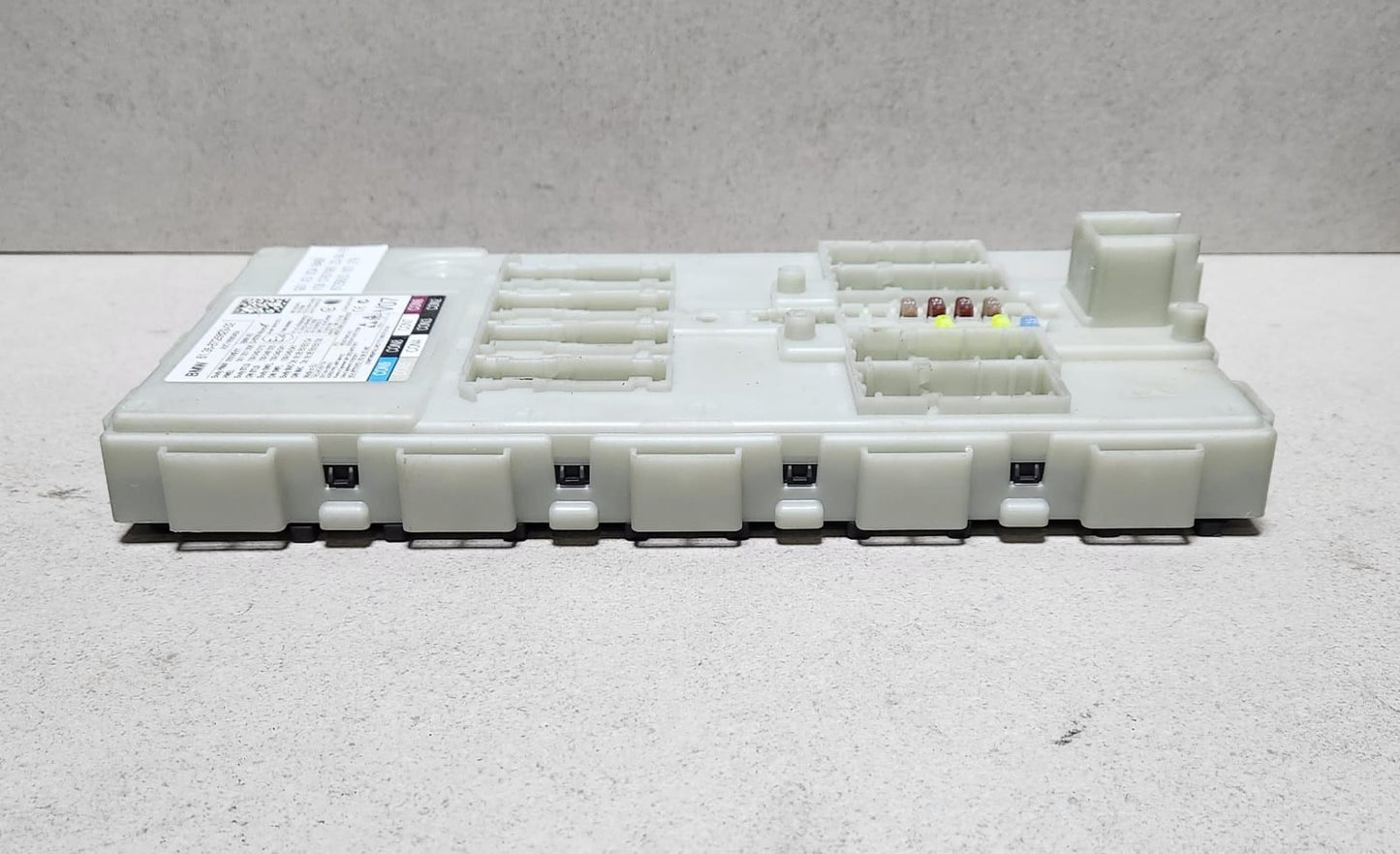 2016-2019 BMW 740i Body Domain Control Module 6820916 7 Series G11 G12