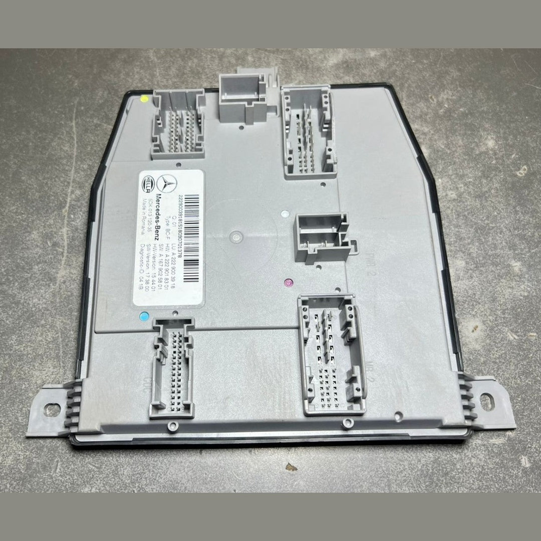Mercedes W222 Front SAM Module Control Unit Signal Acquisition A222 9003918 OEM