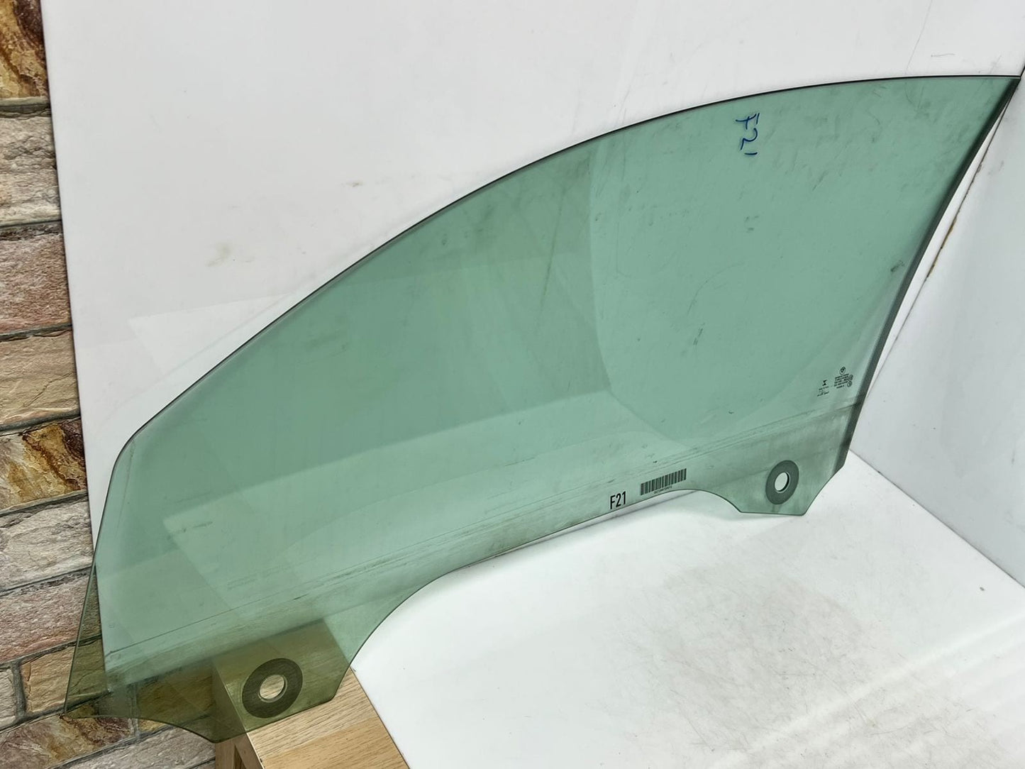 14-21 BMW F22 228i M235i M2 Front Right Side Door Window Glass 51337268720 OEM