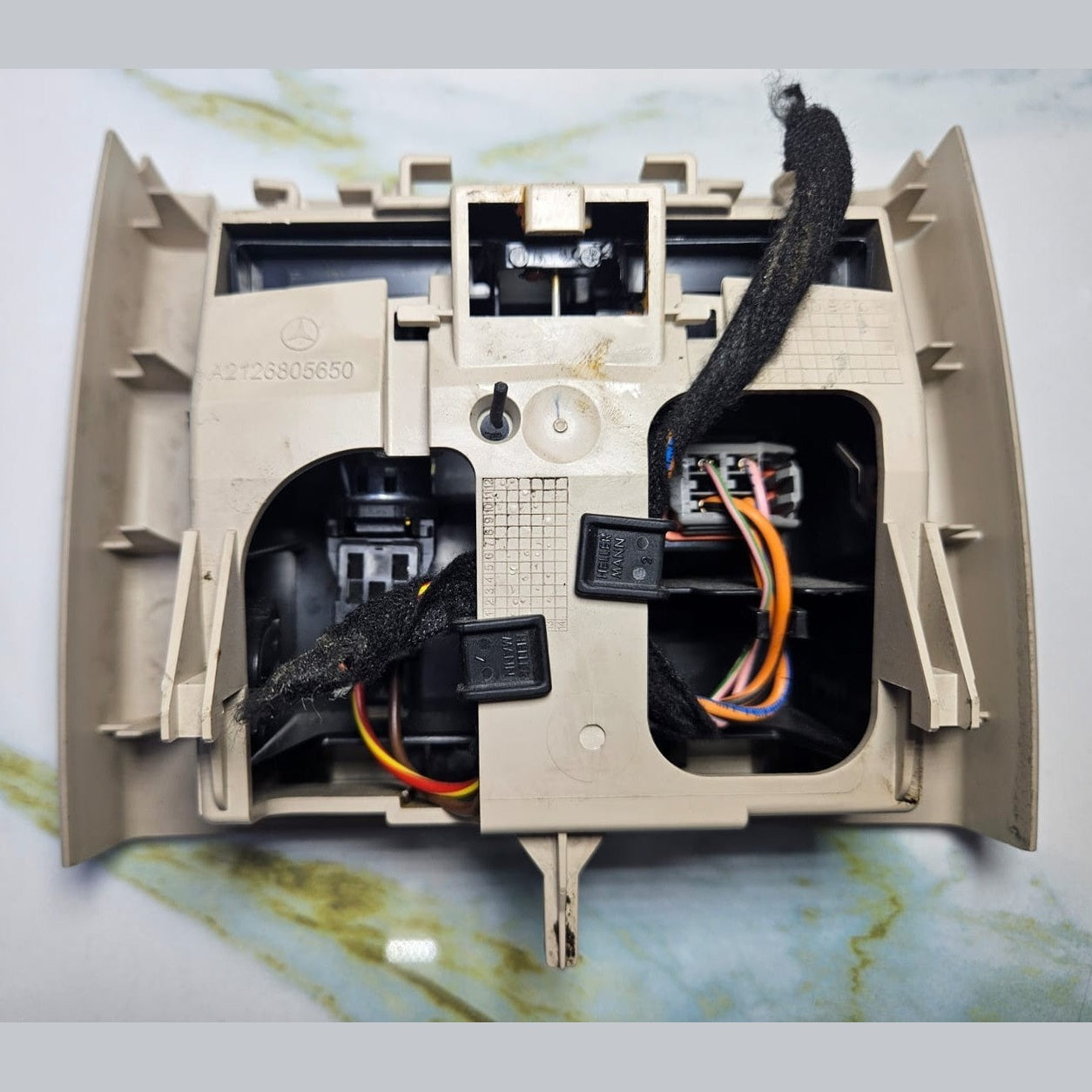 10-16 Mercedes W212 Rear Center Console Ashtray 12V Power Outlet A212 6805650