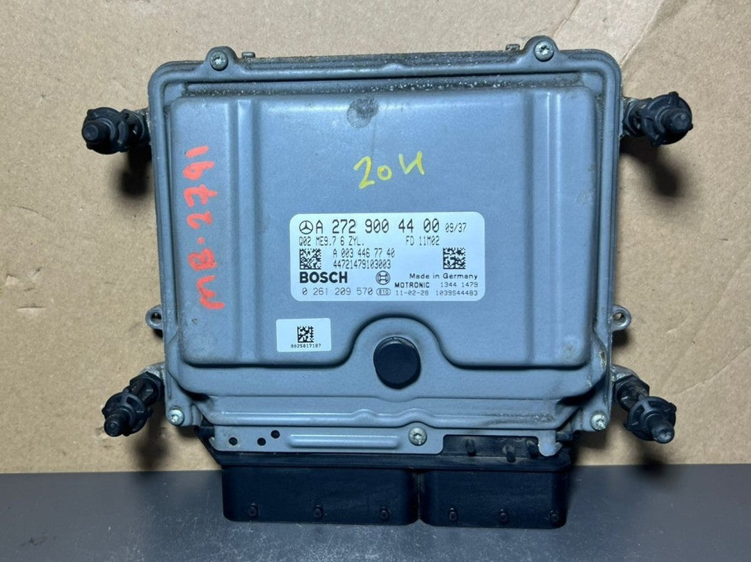08-12 Mercedes W204 C-Class Engine Control Module Unit ECM ECU A272 9004400 OEM