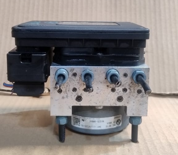 BMW F20 F21 F30 F31 HYDRO ABS  BRAKE BRAKING UNIT PUMP 6869725 -  6869726