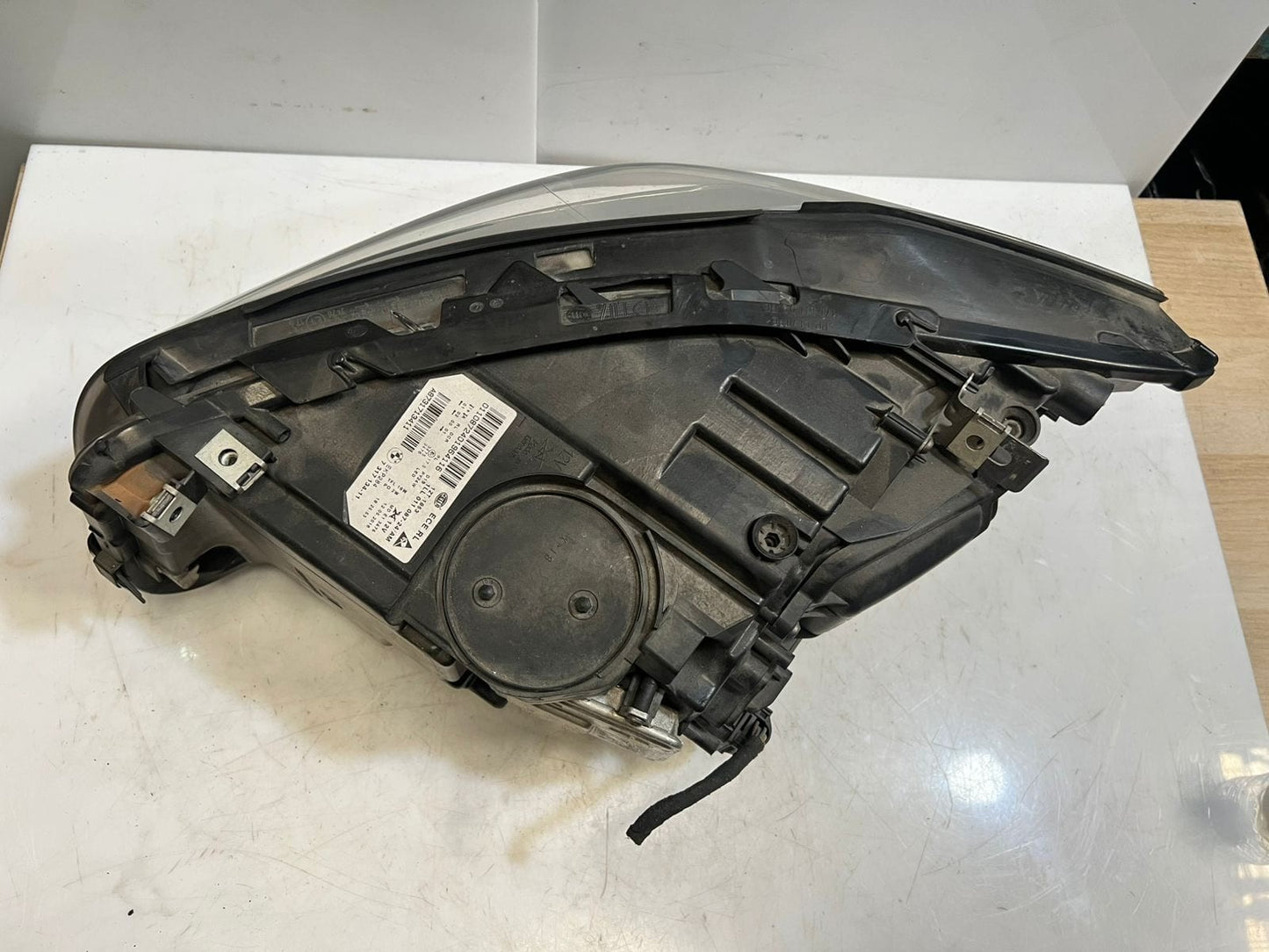 BMW 5 Series F10 F11 Xenon Adaptive Headlight FR ECE Bi Xenon 7317134 7317133