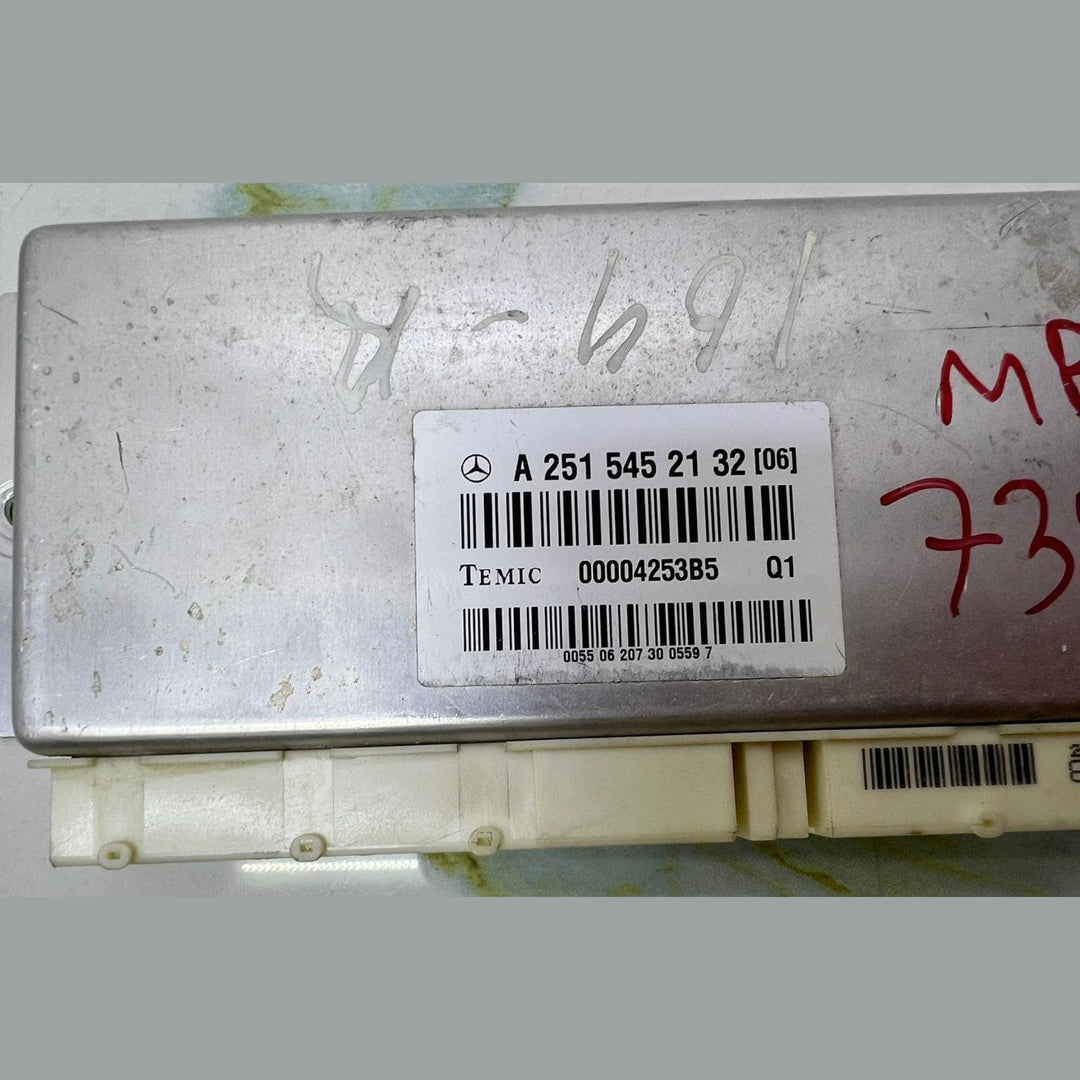 2007-2012 Mercedes-Benz GL450 Airmatic Air Suspension Control Module A2515452132