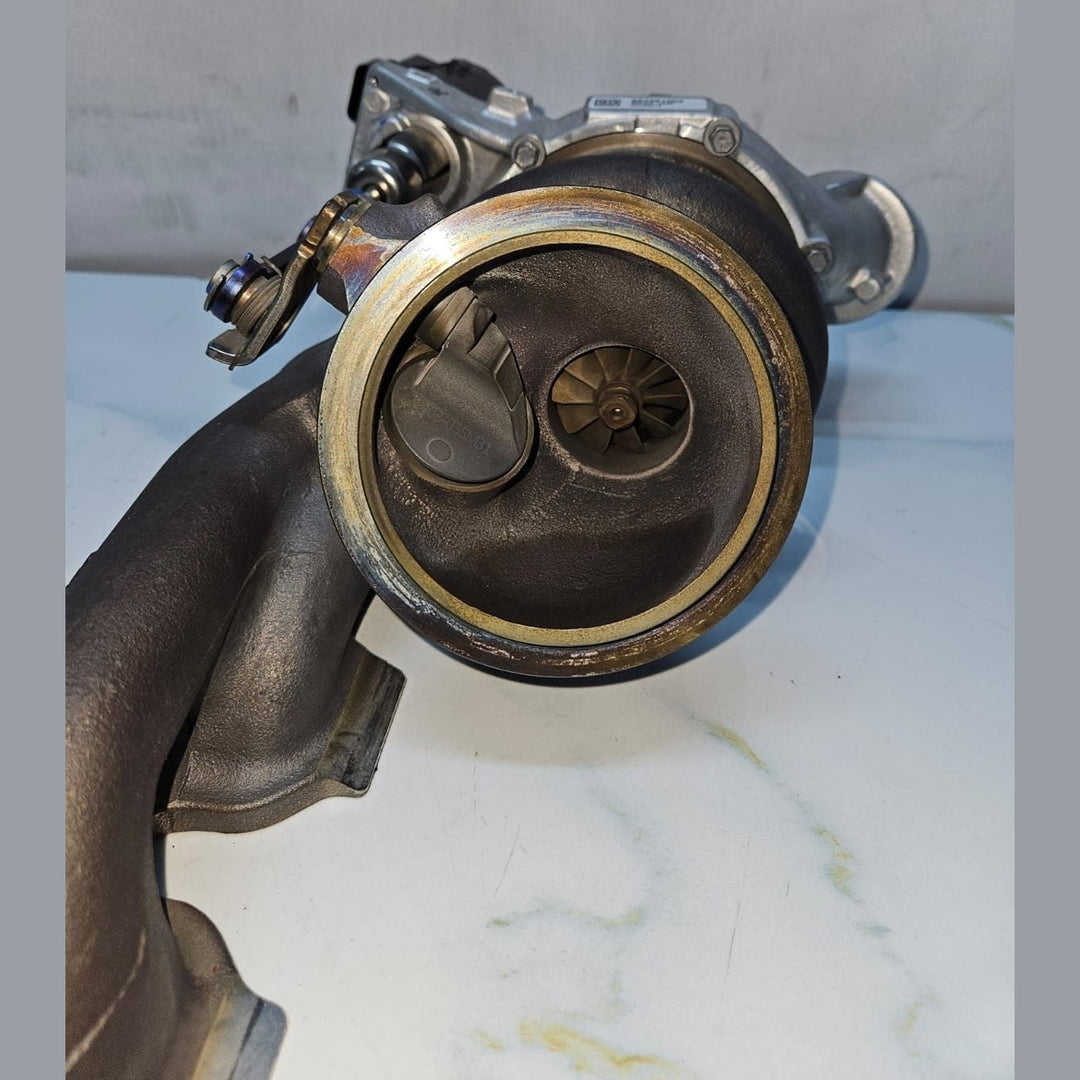 2022-2024 BMW 330e G20 G21 Turbocharger 9845815 OEM