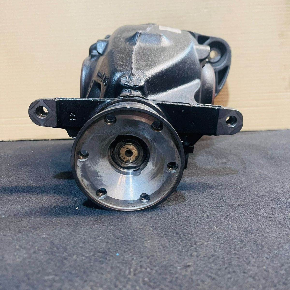2006-2007 BMW 525i BMW 5 Series E60 E61 525i 523i Rear Differential 7560606
