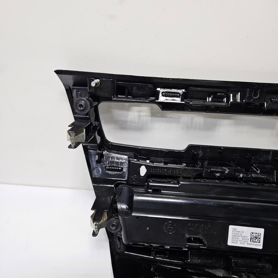 OEM BMW X1 F48, X2 F39Automatic Air Conditioning Control Unit 9371460