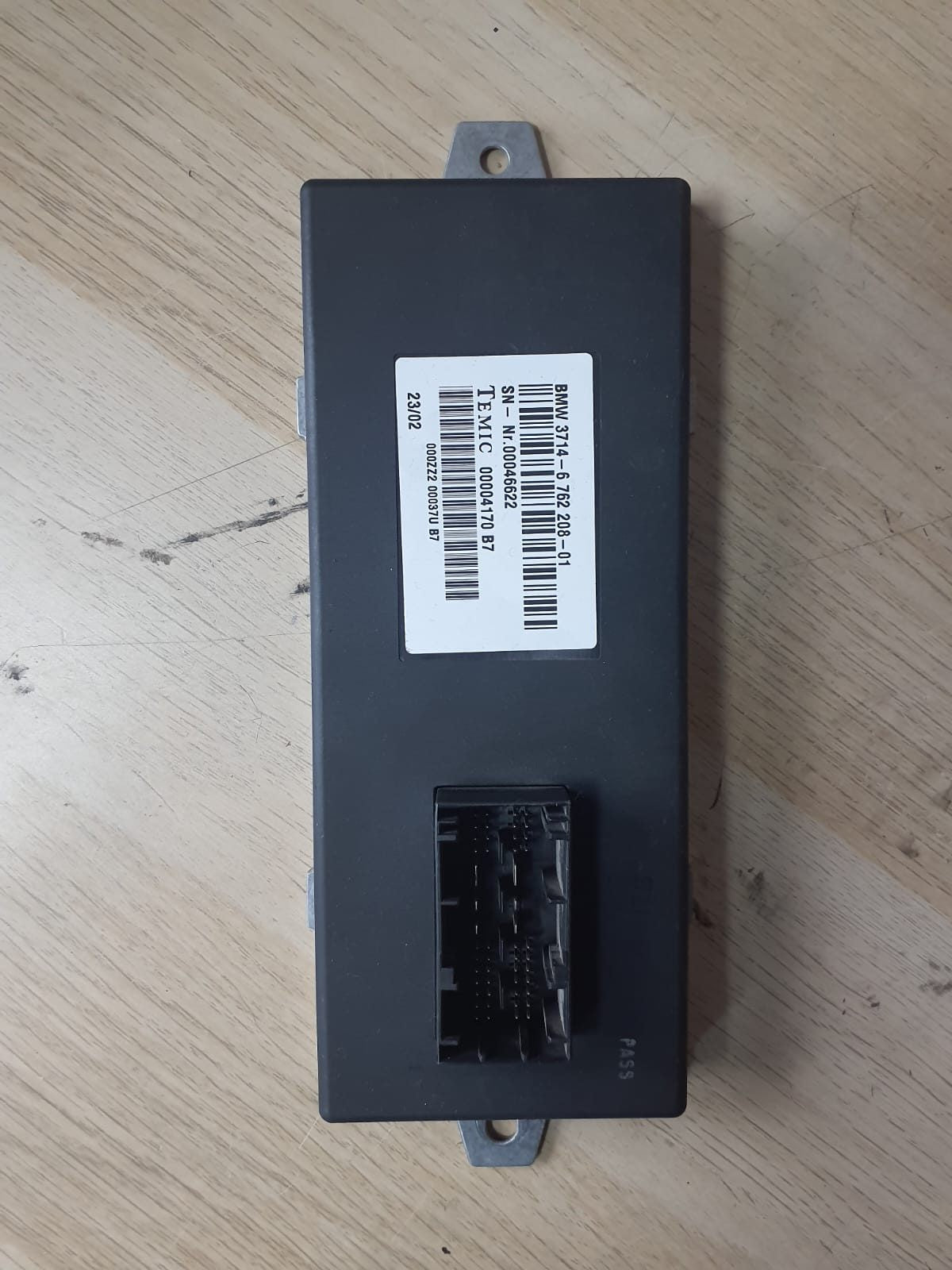 2002-2005 BMW 745i Dynamic Drive Control Module 6762208 E60, E61, E63, E64, E65,