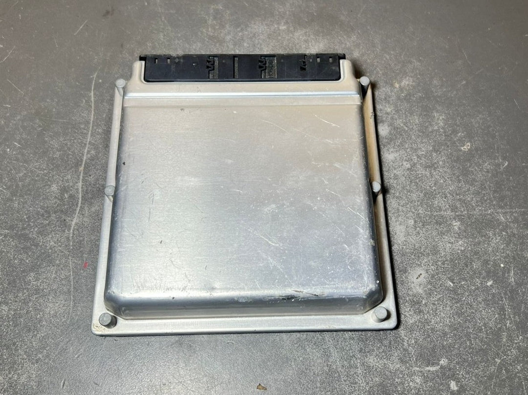 02-09 Mercedes W211 E-Class Engine Control Module Unit ECM ECU A113 1538679 OEM