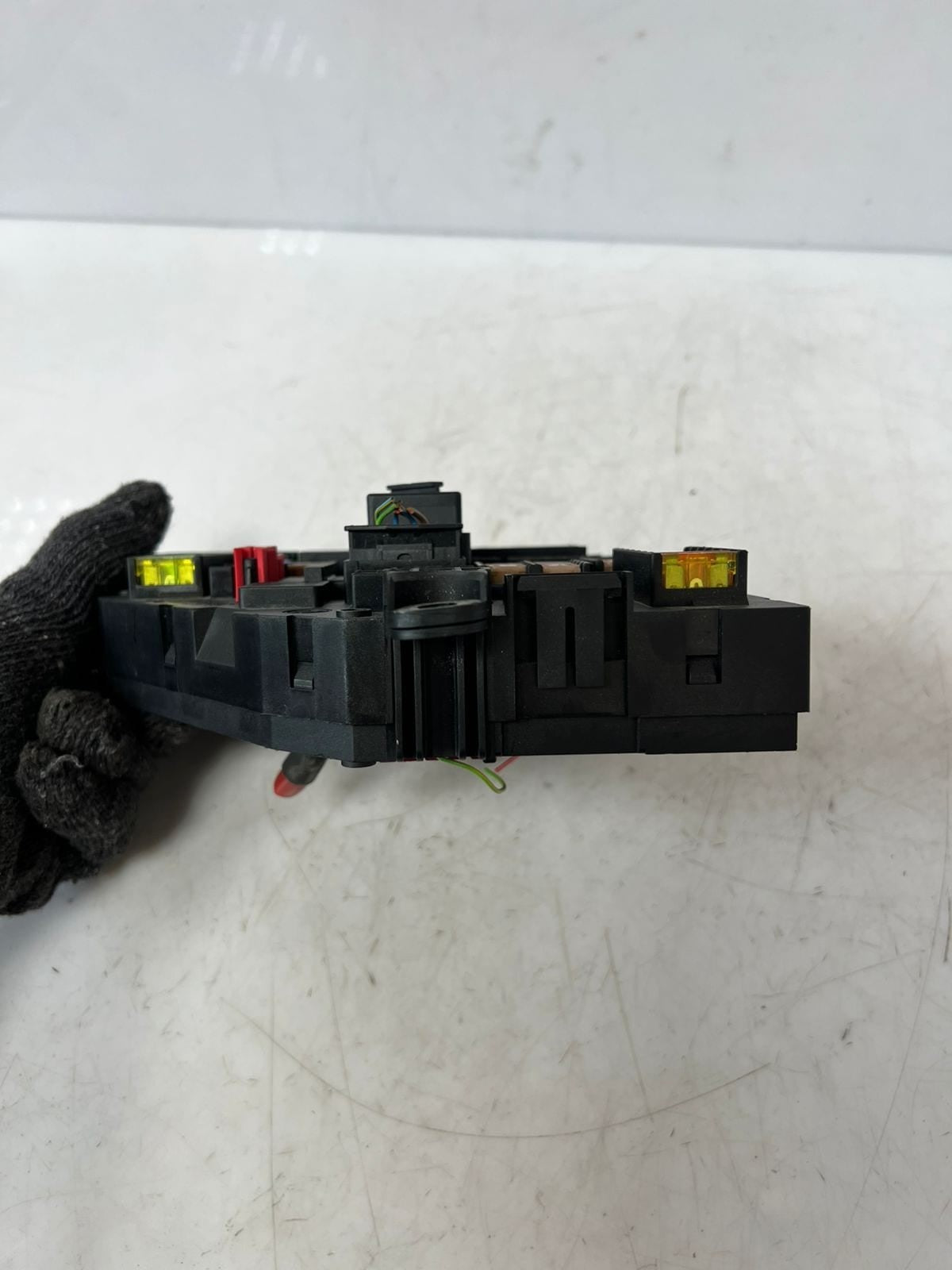 2010-2016 BMW 528i 535i 550i F10 5 Series Power Distribution Box 9234423 OEM