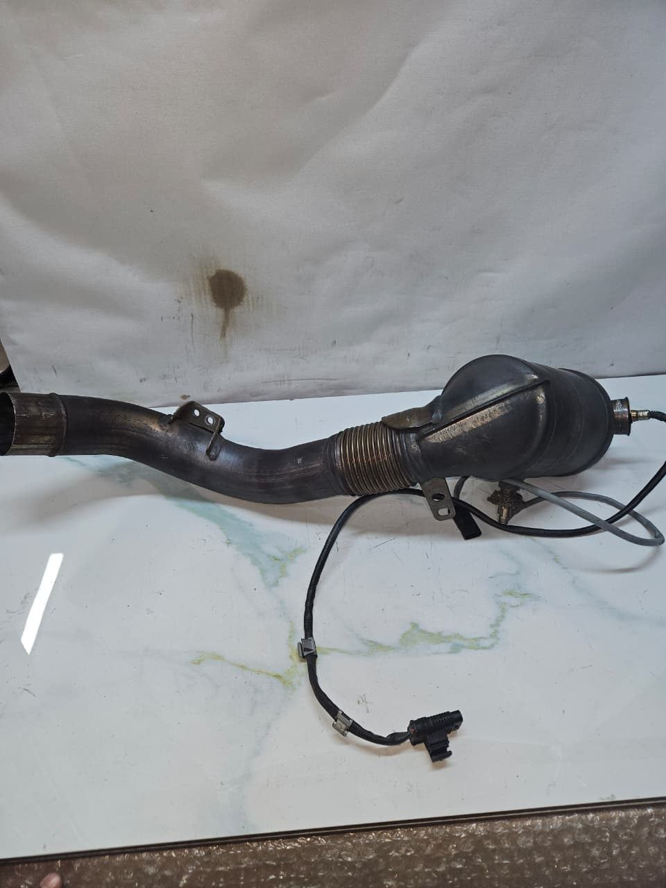 2013-2019 BMW 750Li Catalytic Converter 7645440 OEM