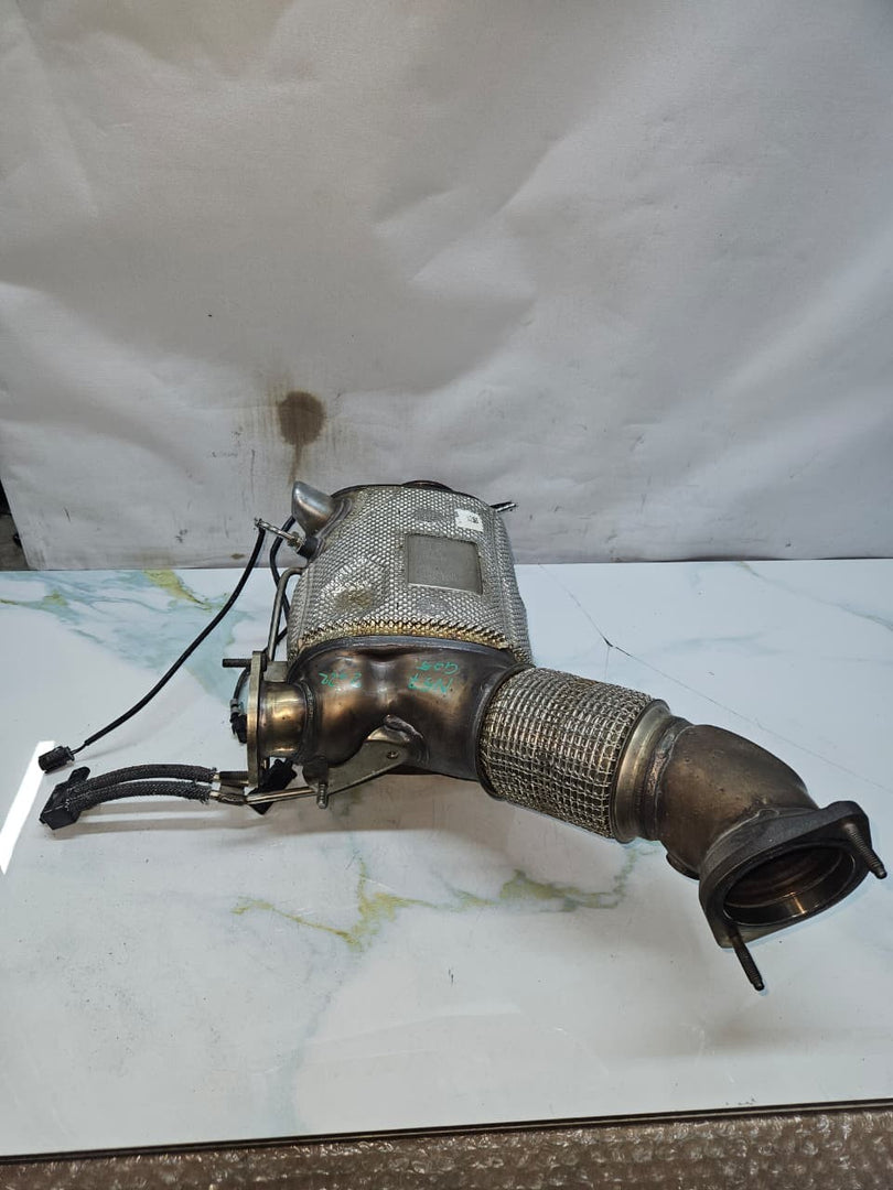 2014 BMW 5 Series G30 G31 X3 Diesel Particulate Filter 8581854 OEM