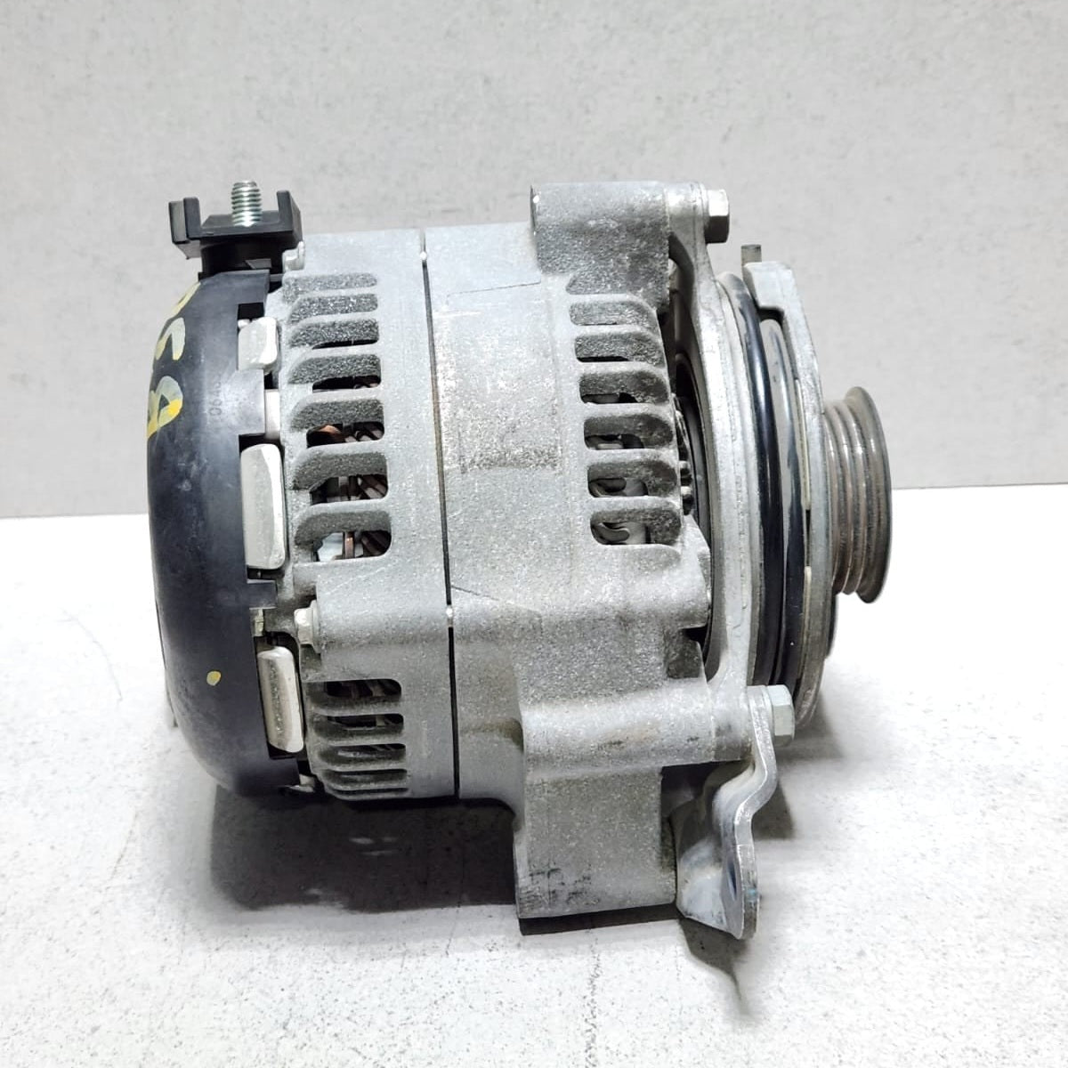 2016-2019 BMW 330i Alternator 8645325 F22 F30 F32 F36 118i 218i 330i and 430i