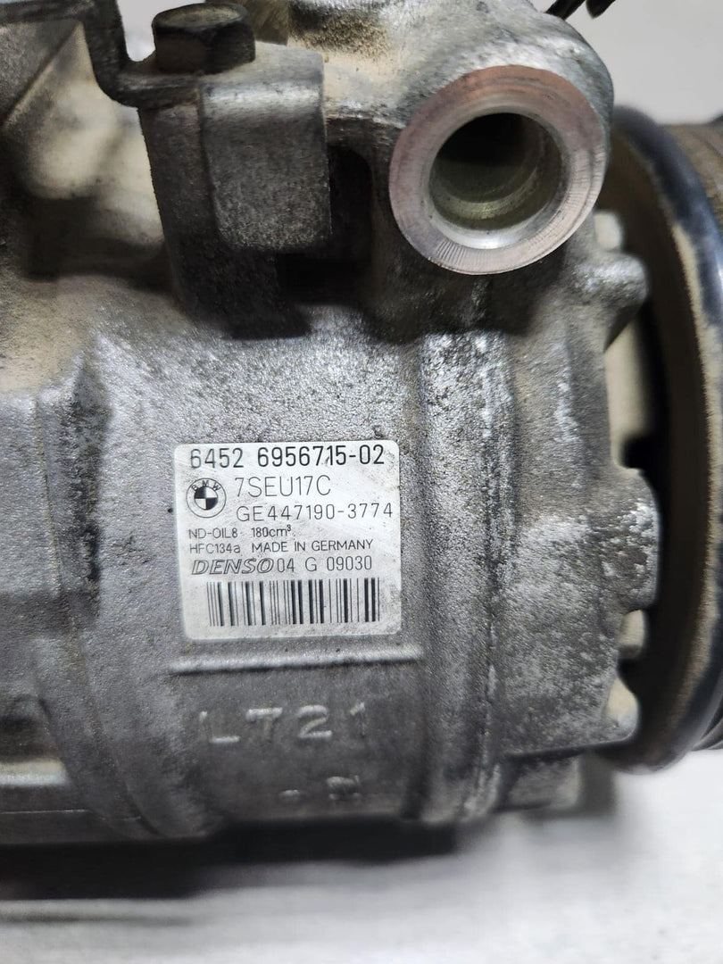 2006-2007 BMW 525i Air Conditioning Compressor 6956715 E60 E61 E63 E64 E65 E66