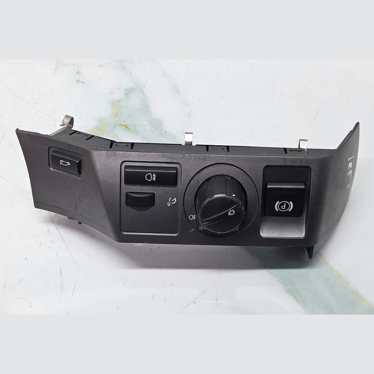 2002-2005 BMW E65 745Li Headlight Control Switch 6918848 OEM