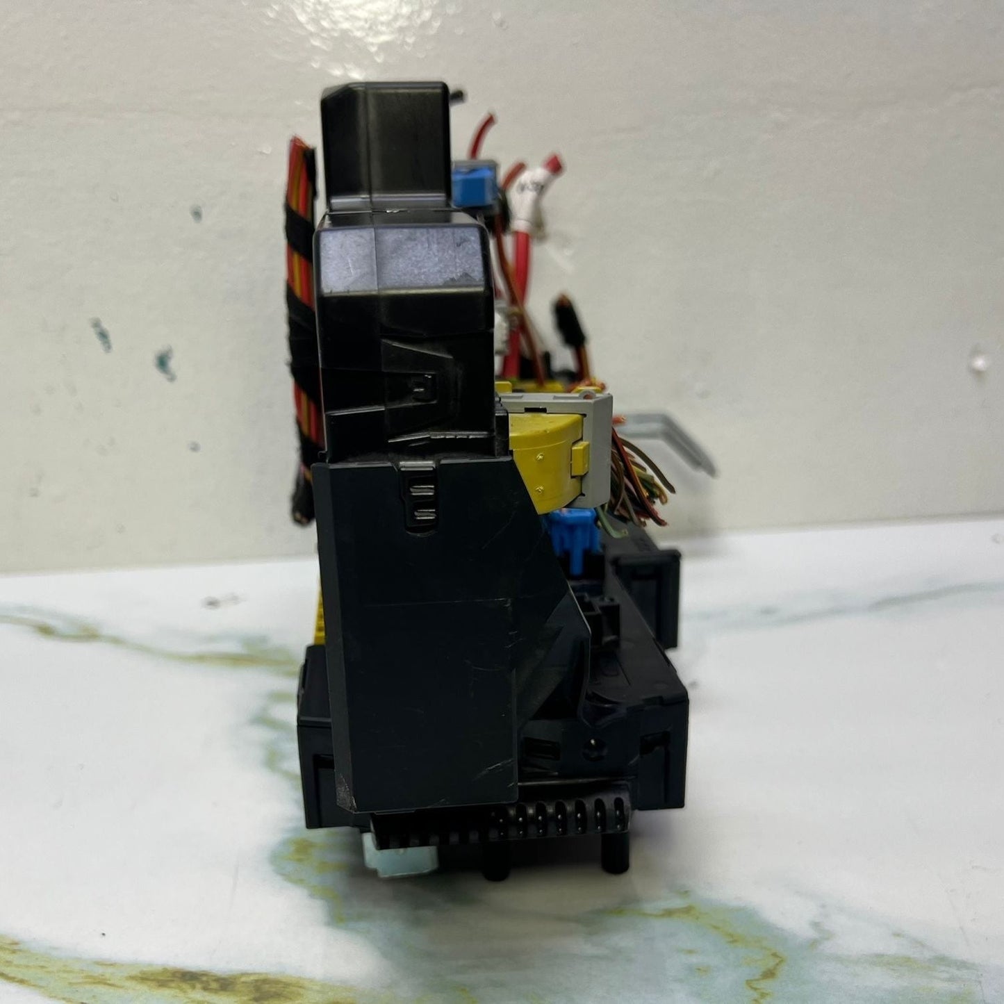 2010-2016 Mercedes-Benz E350 Rear Fuse Relay Box Sam Assy 212 9004001 W212 E550