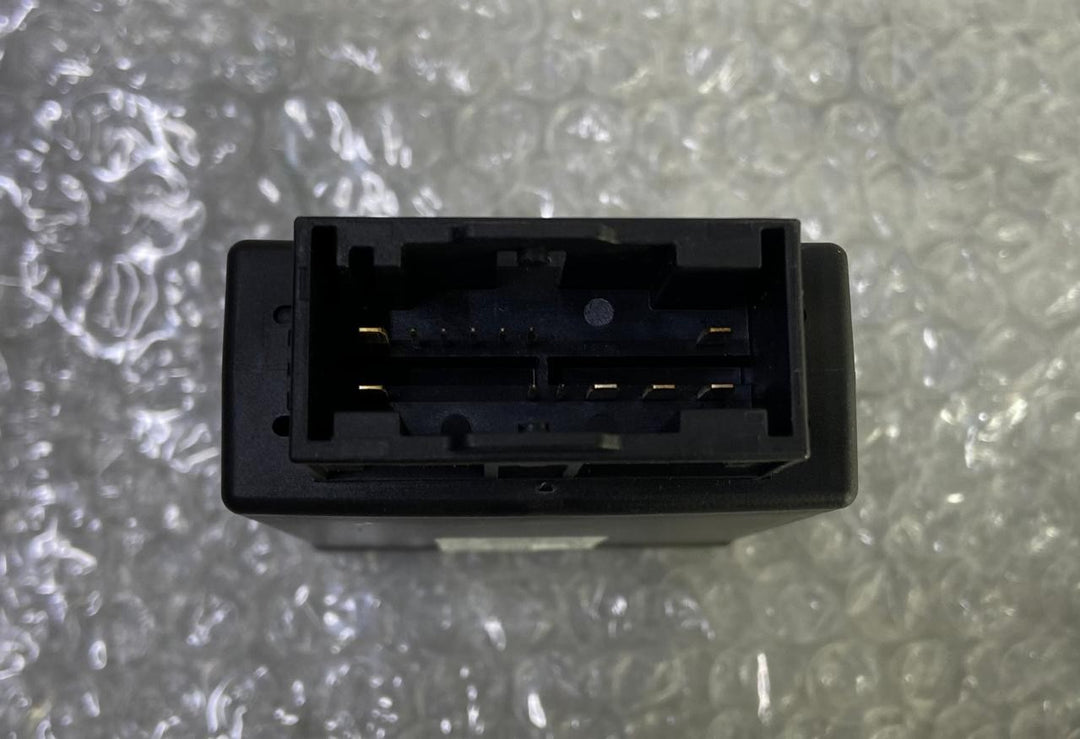 OEM BMW X6 G06 X5 G05 X7 G07 control unit steering column 8842045