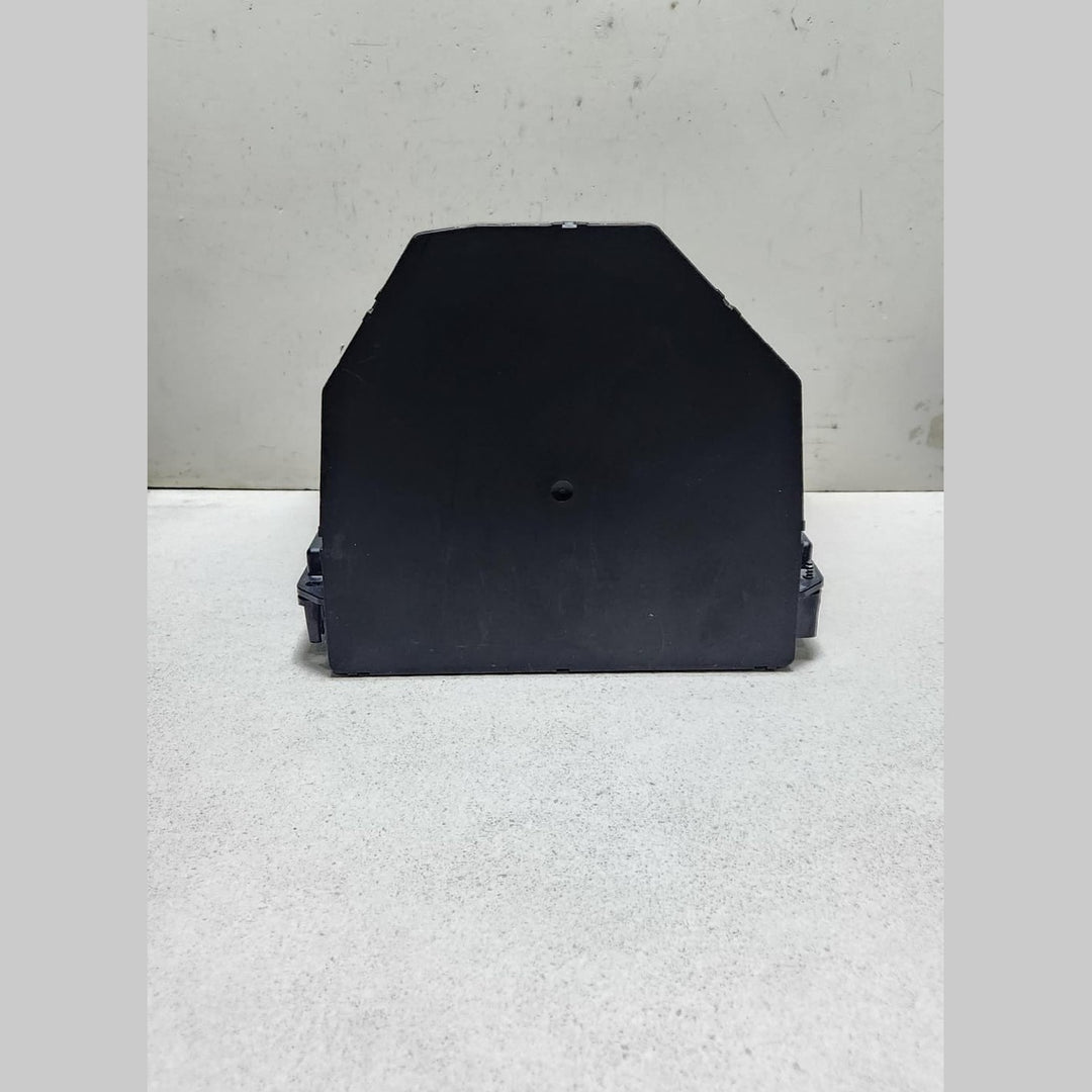 Mercedes-Benz C220 CDI Front Fuse Box Sam Control ModuleA2129005712 W204 C Class
