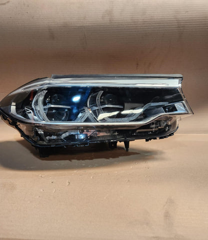 Genuine BMW Adaptive LED Headlight 8499109 5 Series G30 G31 and M5 F90