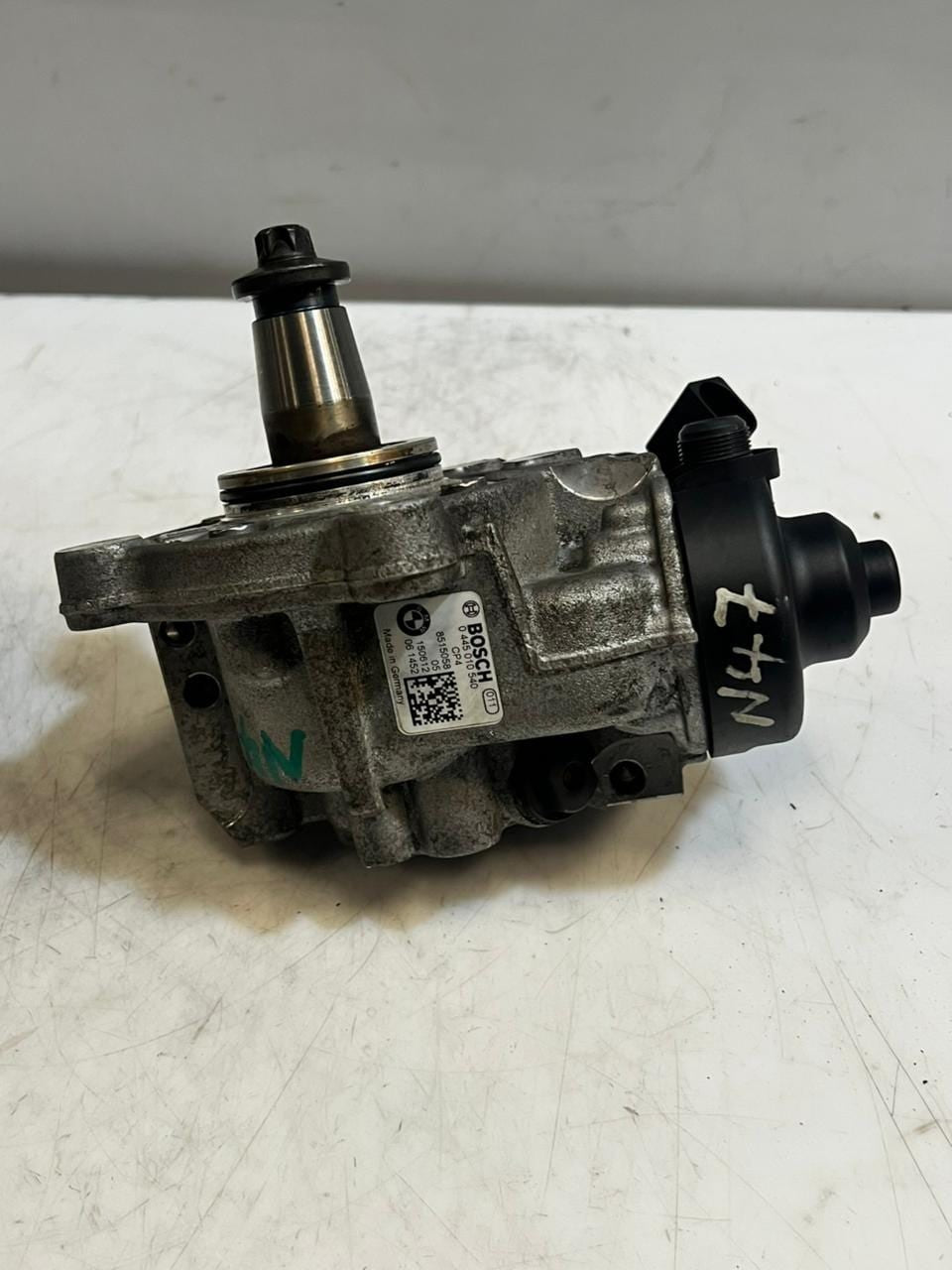 BMW 1 Series F20 F21 1.6 diesel High Pressure Fuel Injection Pump 8515058 OEM