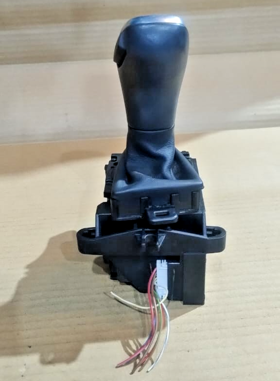 BMW 1 2 3 4 SERIES F20 F22 F30 F32 F36 GEAR SHIFTER SELECTOR AUTOMATIC - 9296899