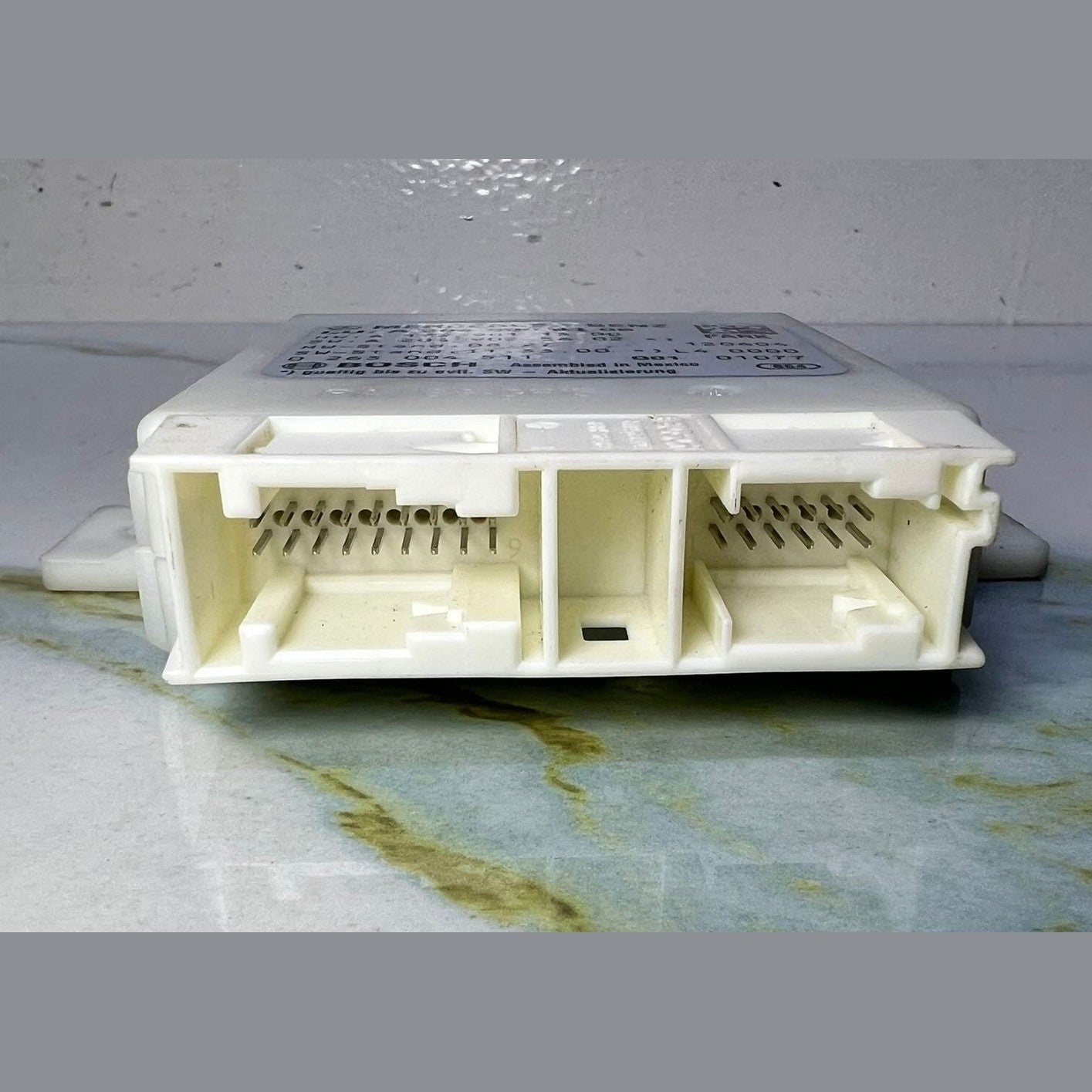 Mercedes Parking Distance Control Module A2049004106 C-Class W204