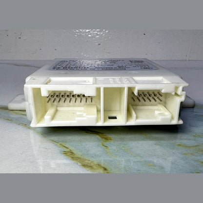 Mercedes Parking Distance Control Module A2049004106 C-Class W204