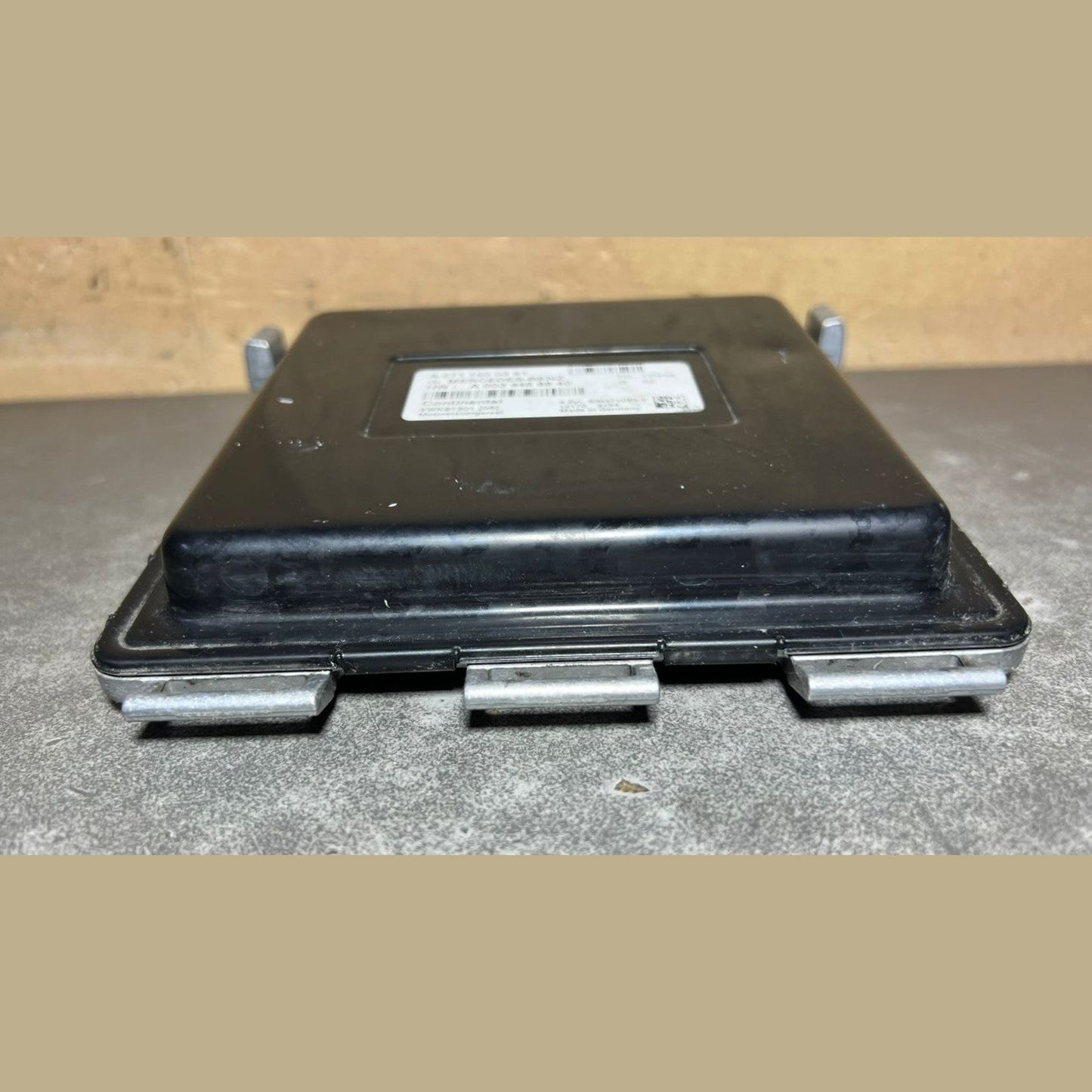 12-14 Mercedes Benz W204 C250 ECU ECM Engine Computer Control Module A2711500391