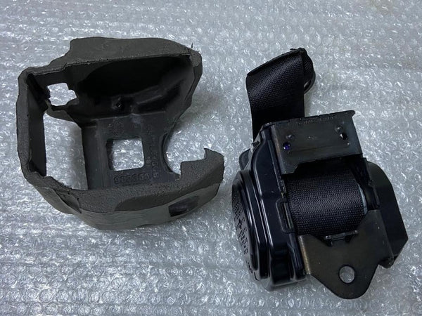 OEM BMW G26 REAR UPPER SEATBELT SAFETY BELT LEFT / RIGHT BLACK S3– 5A0C301