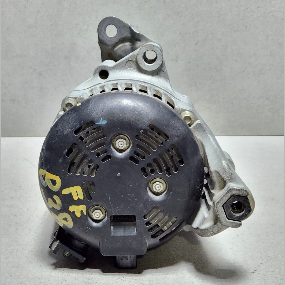 2016-2019 BMW 330i Alternator 8645325 F22 F30 F32 F36 118i 218i 330i and 430i