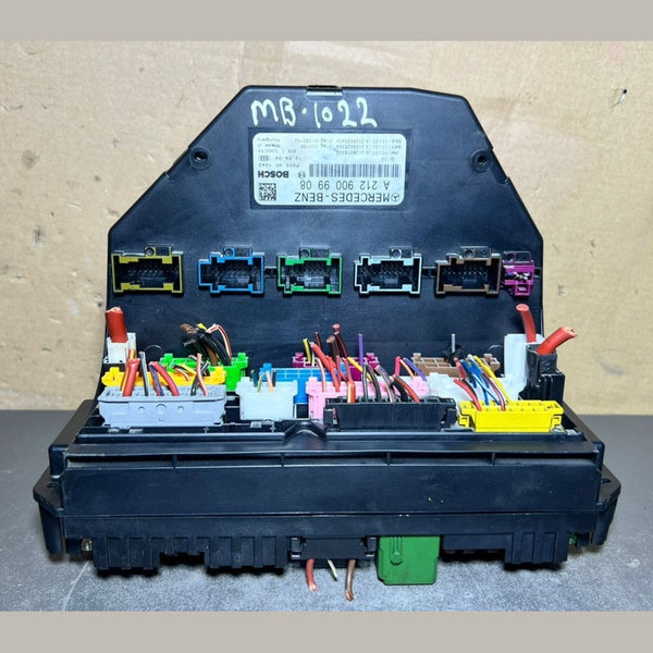 10-16 Mercedes-Benz W212 W204 Front SAM Module Relay Fuse Box A212 9009908 OEM