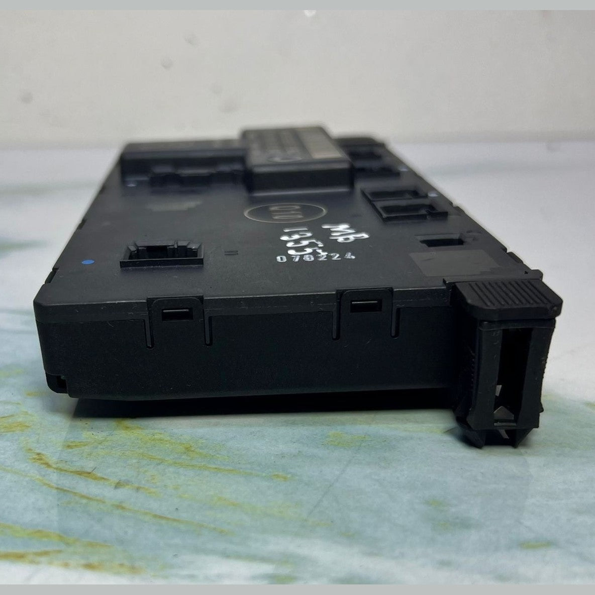 Mercedes-Benz Door Control Module 2038201485 W203 C-Class