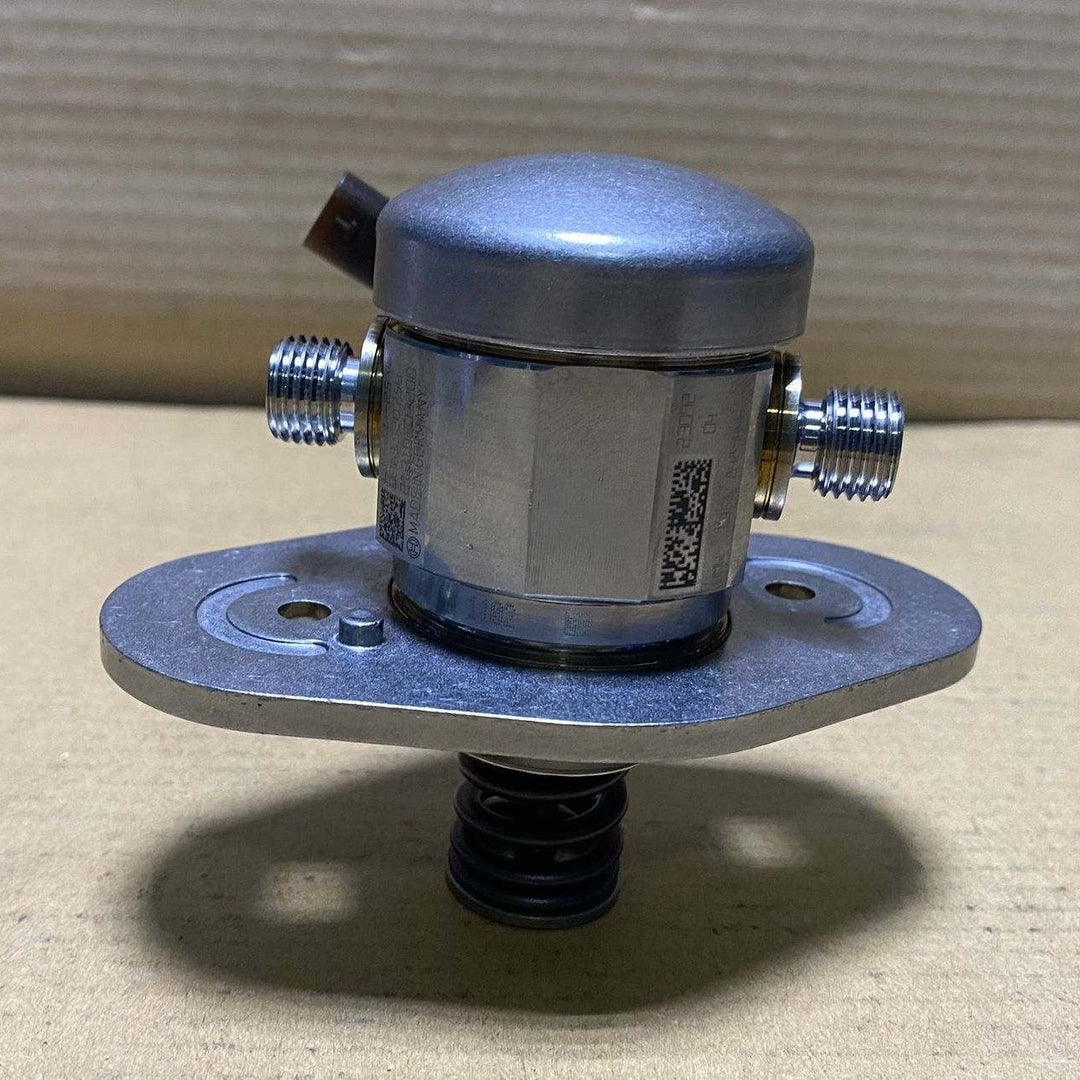 BMW High Pressure Fuel Pump 8489446 BMW B48 and B58 engines
