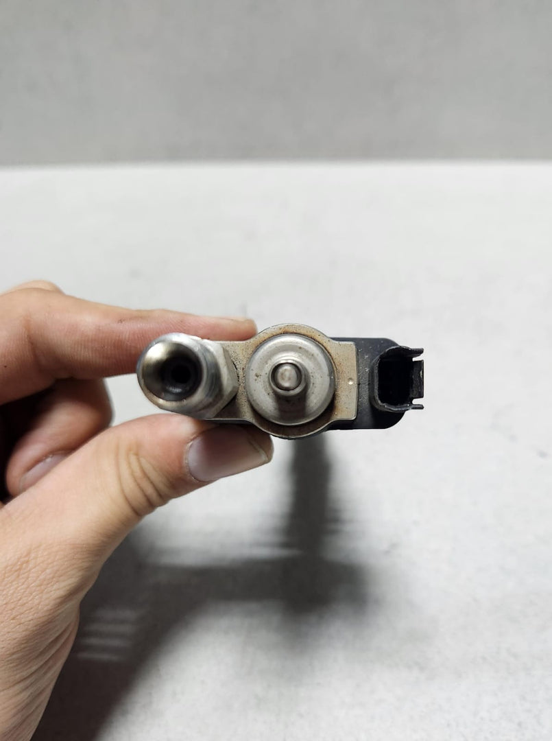 BMW Fuel Injector 7585261-04 N54 N63 N74 engines 1 Series 3 Series 5 Series X5