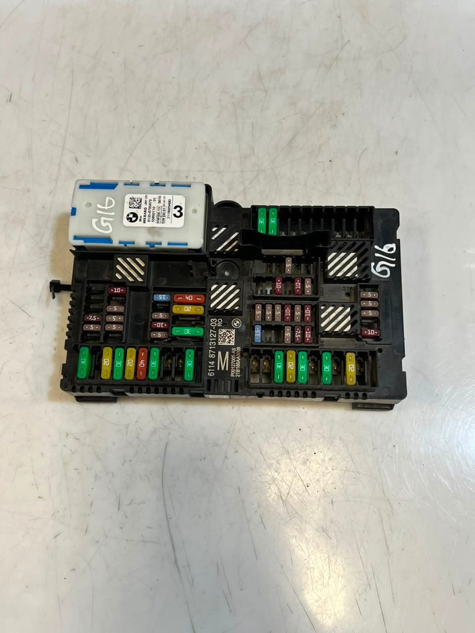 2021 BMW 3 Series G20 G11 G12 G20 G30 G01 X3 Fuse Box 8795479 OEM