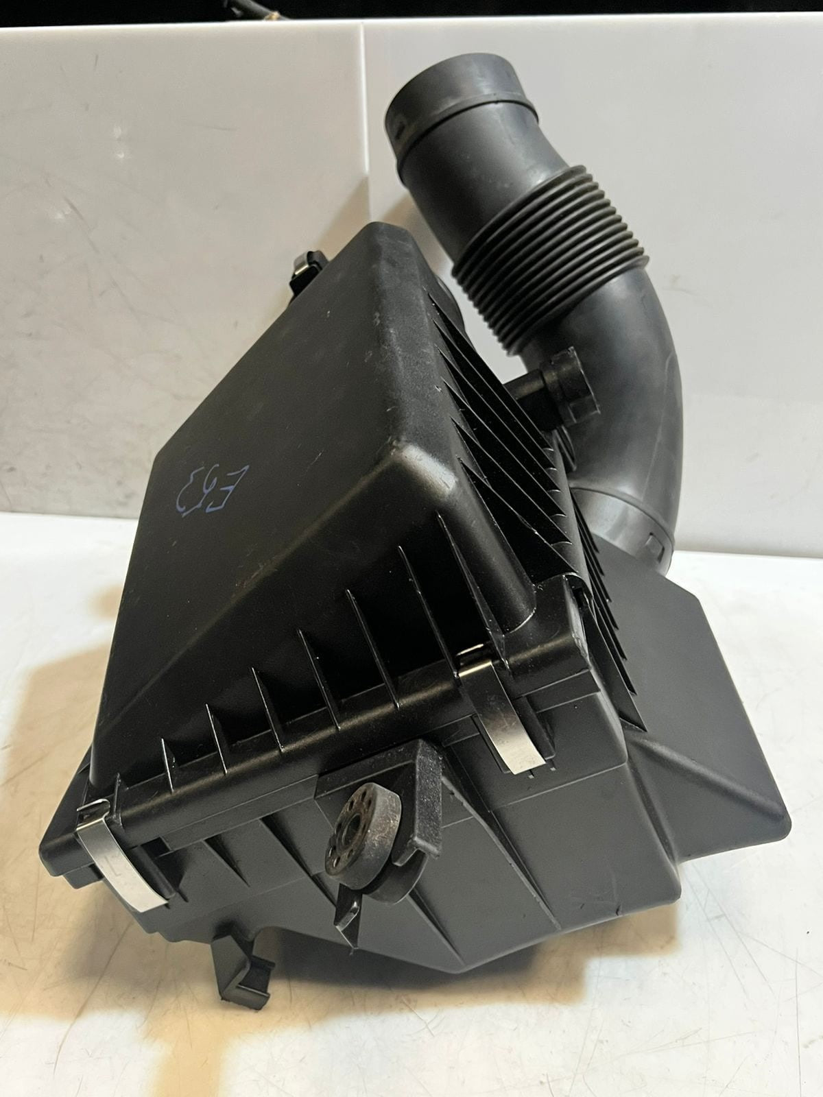 2000-2006 BMW X5 E53 4.4i PETROL 235KW Air Cleaner Filter Box 1437112 OEM