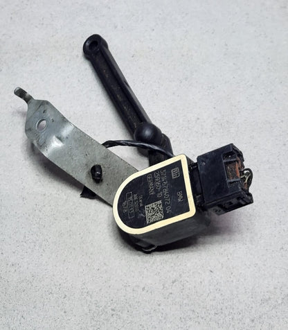 2011-2016 BMW 528i Height Level Sensor 6784072 K1600GT K1600GTL and 1 Series F20