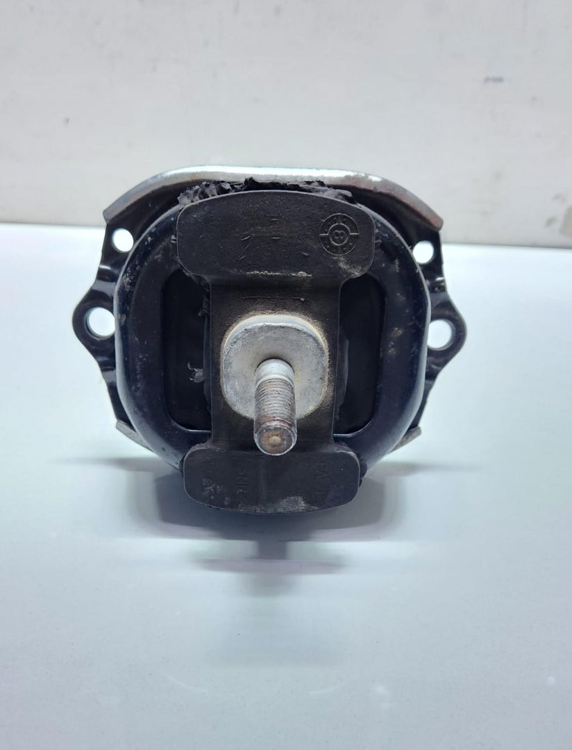 2008-2019 BMW X5 Engine Mount Bracket 6793642 E70 F15 X6 F86 X5M E70 F85 OEM
