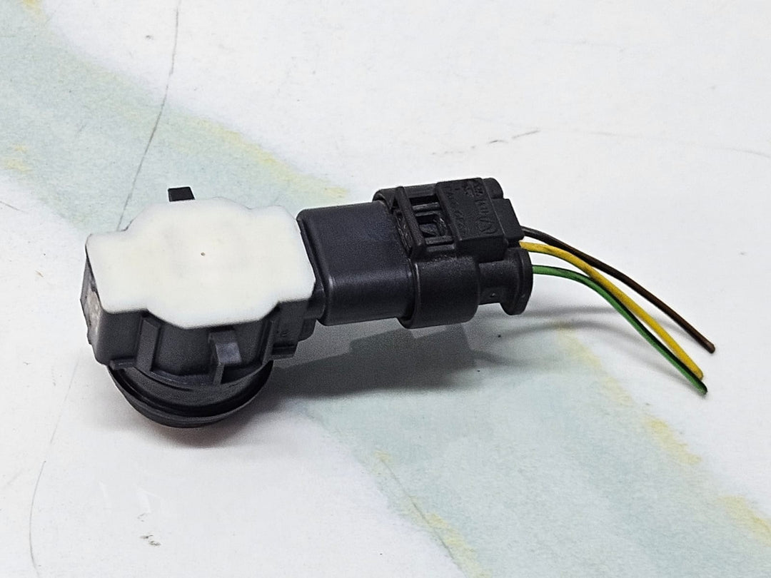 BMW F20, F22, F30, F31 Parking Sensor PDC 9261587 OEM