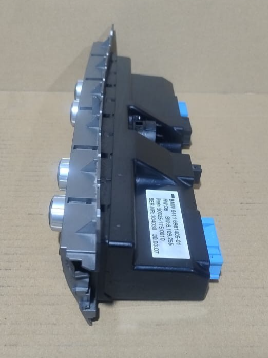 BMW E65 E66 E67 7 SERIES Automatic air conditioning Control Panel 6981405