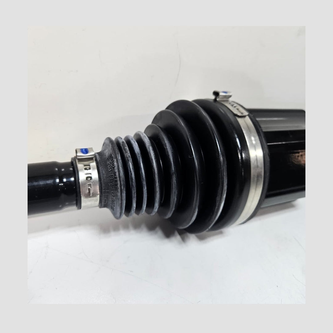 2017-2020 BMW G30 G31 xDrive 530i Front Right Driveshaft 8664676 NEW